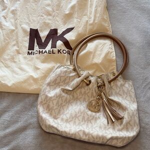 Michael Kors Leather Shoulder Bag – Dust Bag